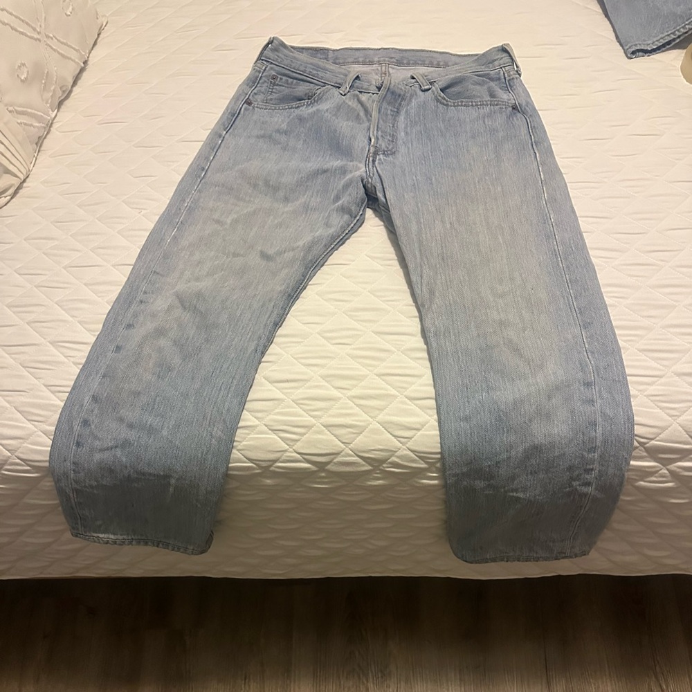 501 Levi’s jeans